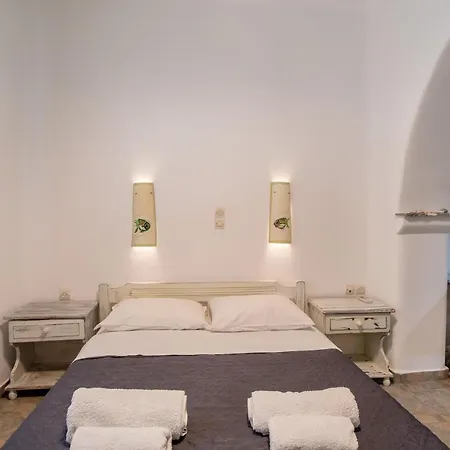 Retreats 3 Paros Ferienhaus *