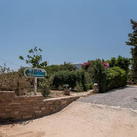 Retreats 3 Paros * Isterni (Paros)